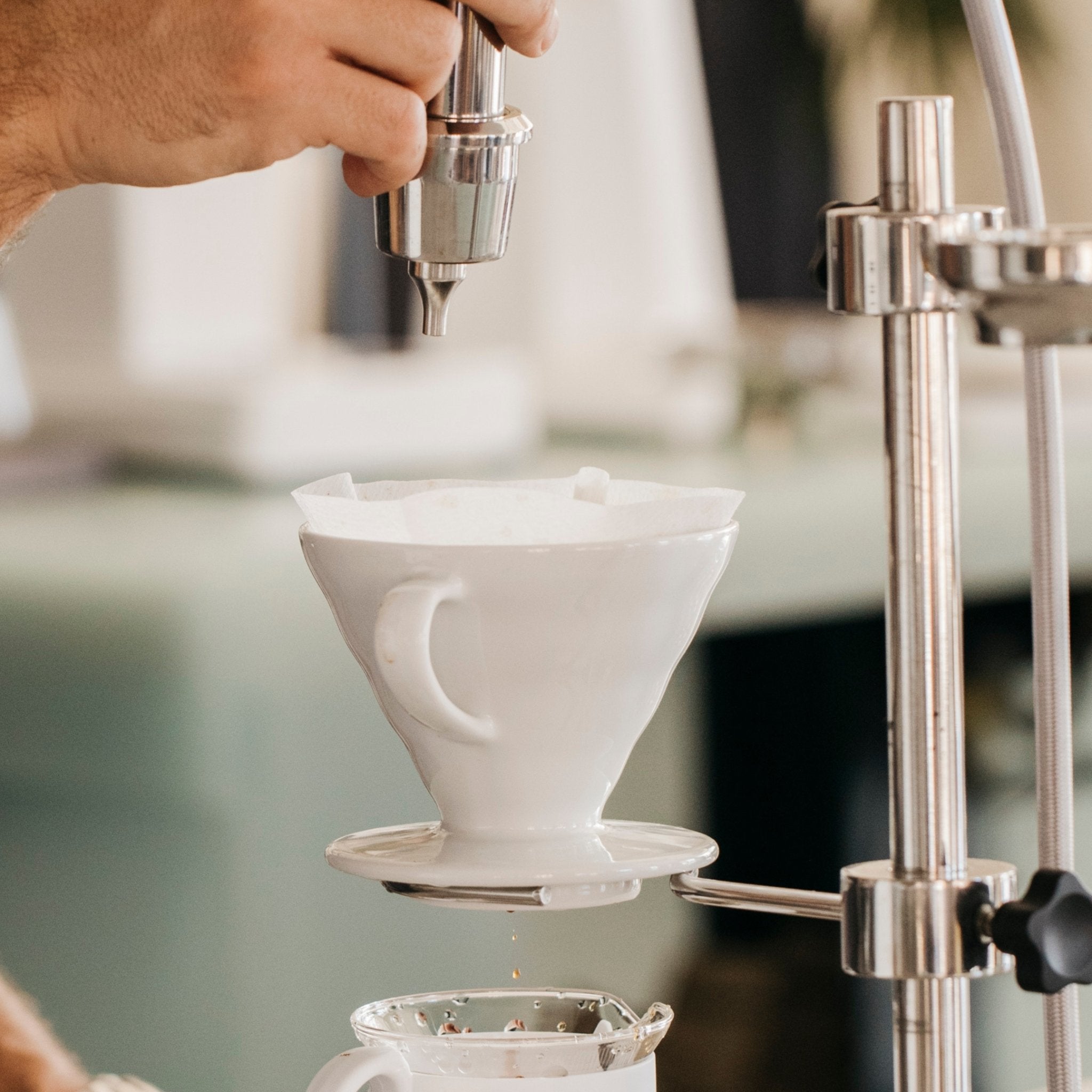 Hario V60 Dripper (2 Cup White) - Will & Co Coffee