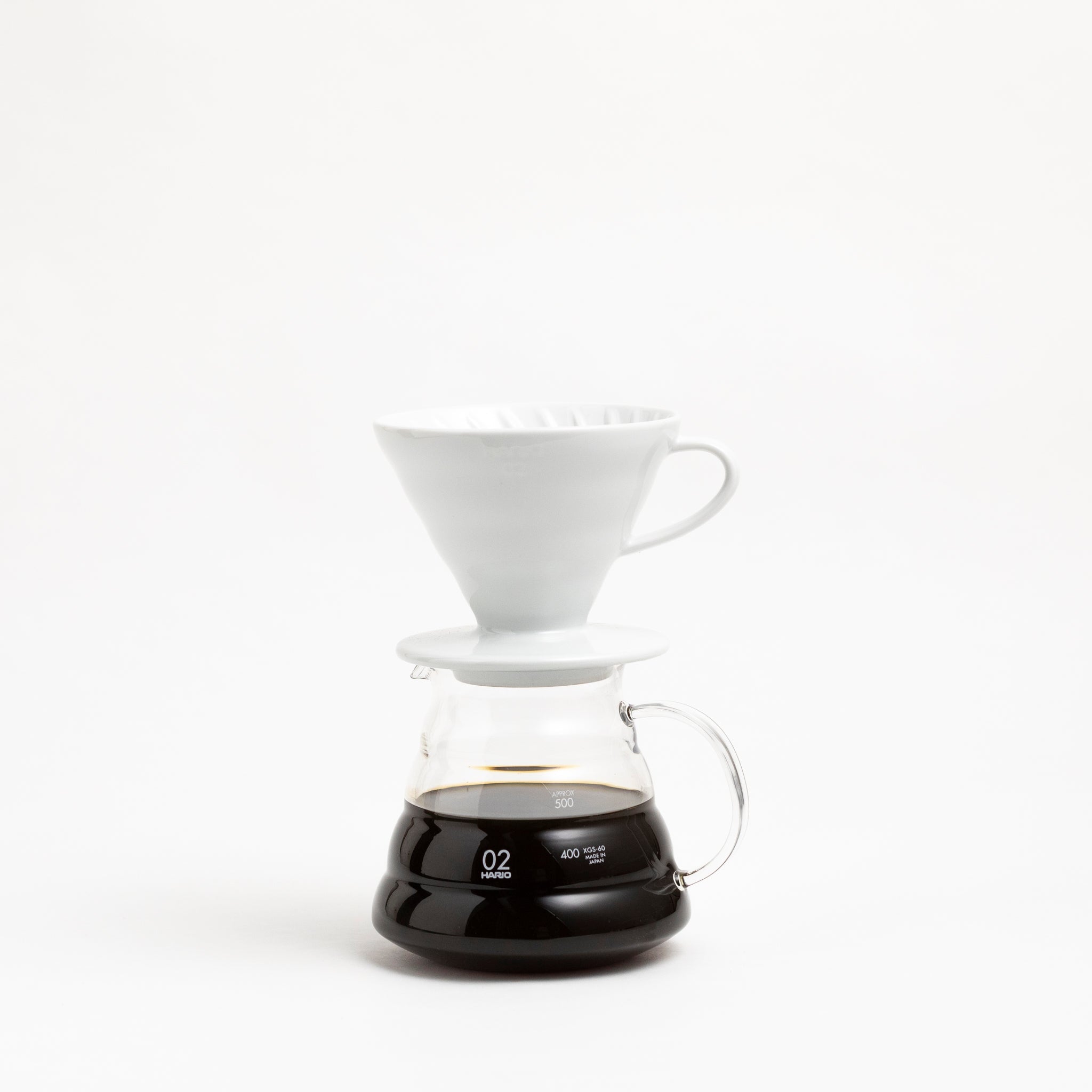 Verseuse Hario V60 En Verre - 360 Ml - Compatible Dripper V60 - Résiste à Haute Température - Couvercle Silicone
